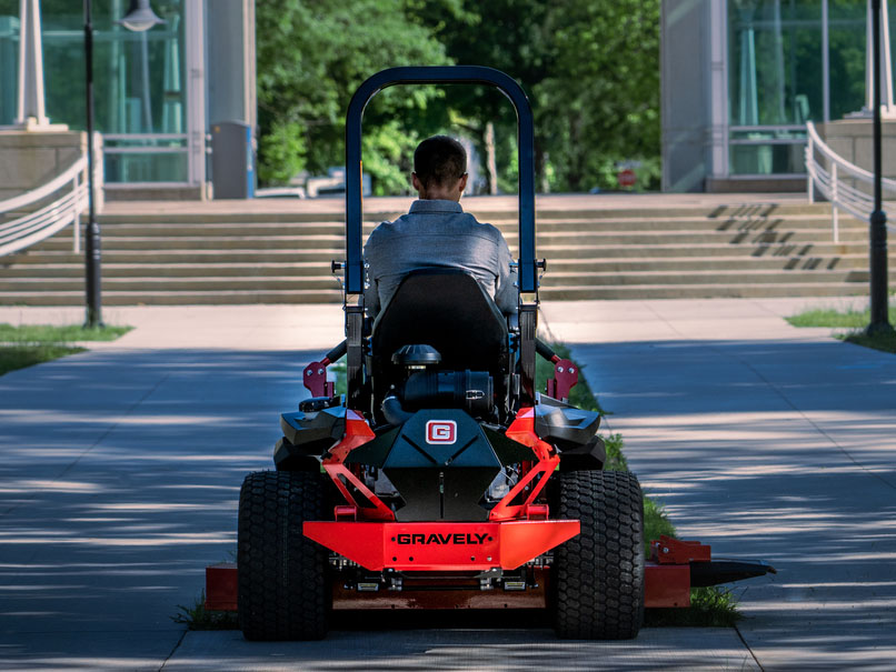 2025 Gravely USA Pro-Turn ZX 48 in. Kawasaki FX691V 22 hp in Gaylord, Michigan - Photo 5