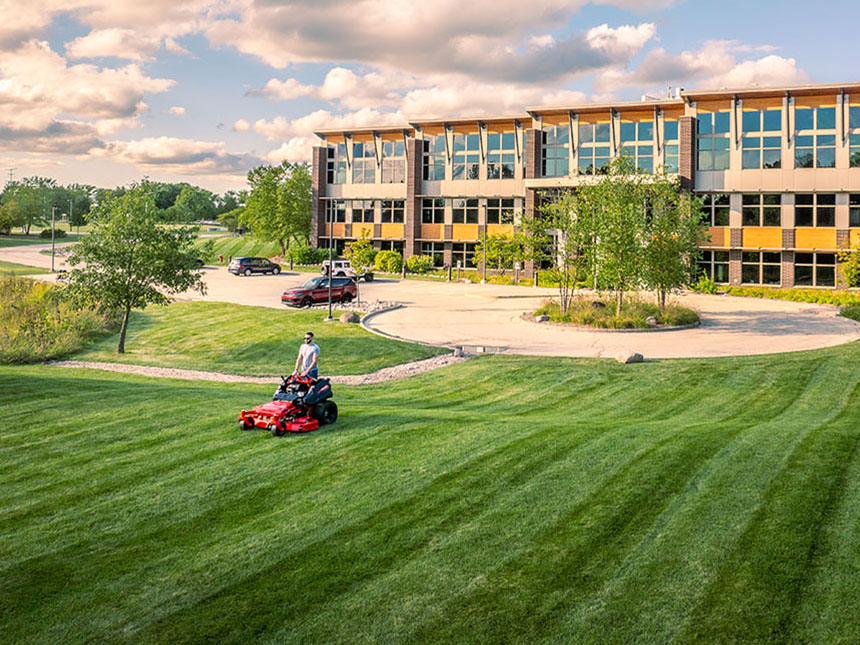 2025 Gravely USA Pro-Stance Ultra 52 in. Kawasaki FX1000V 35 hp in Gaylord, Michigan