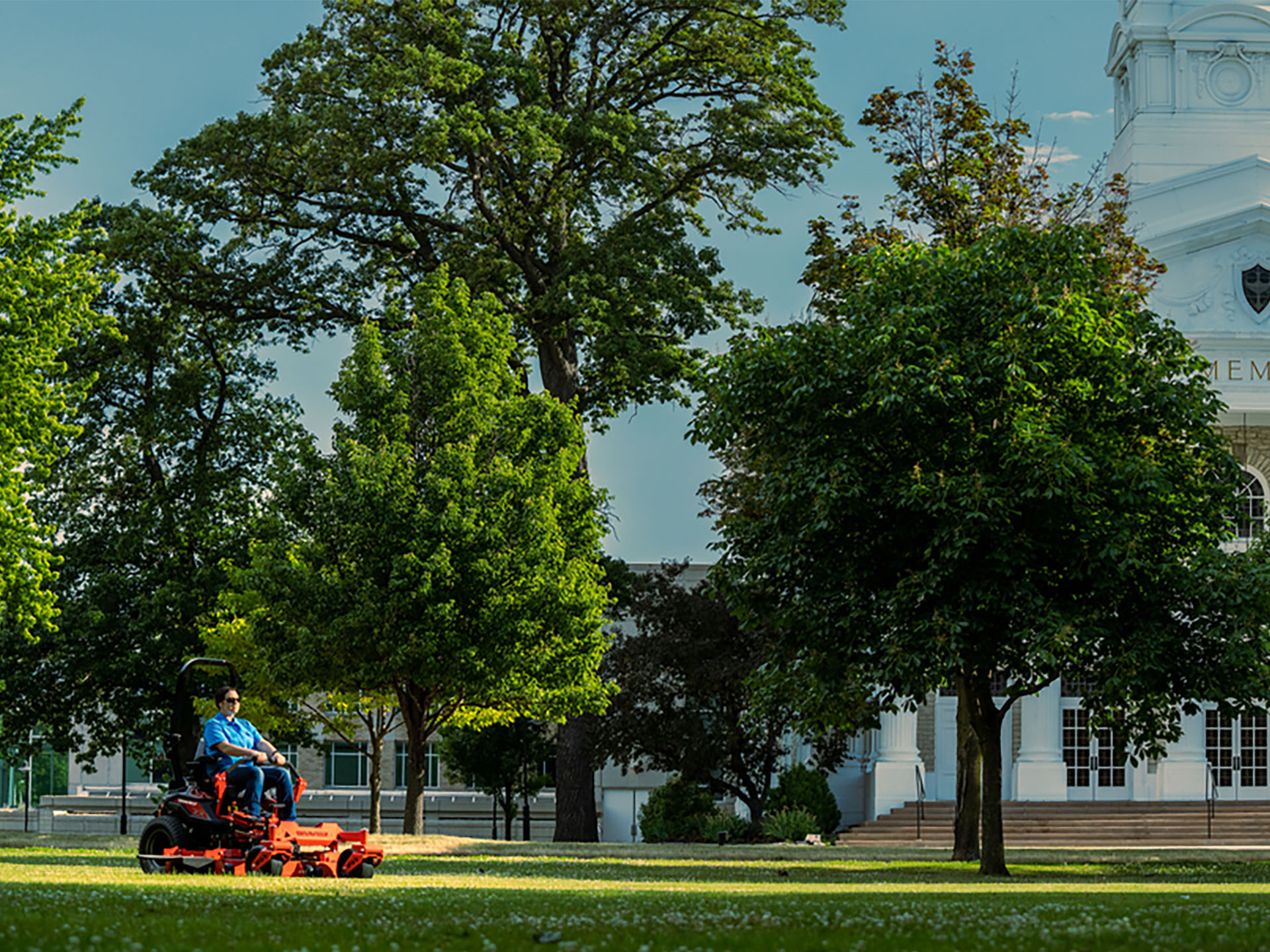 2025 Gravely USA Pro-Turn ZX 60 in. Kawasaki FX730V 23.5 hp in Gaylord, Michigan - Photo 9