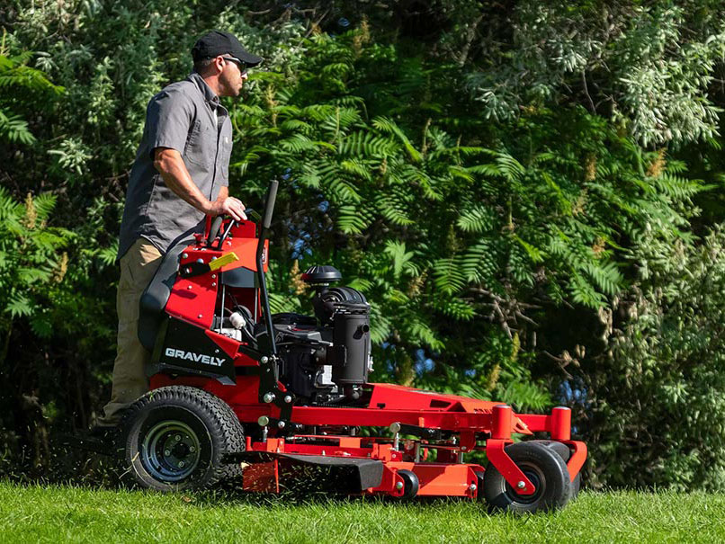 2026 Gravely USA Pro-Stance 52 in. Kawasaki FT730V EFI 26 hp in Gaylord, Michigan - Photo 9