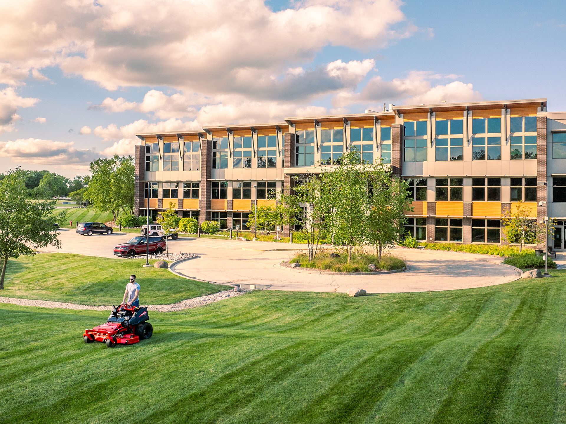 2025 Gravely USA Pro-Stance Ultra 60 in. Kawasaki FX1000V EFI 38.5 hp in Gaylord, Michigan - Photo 5