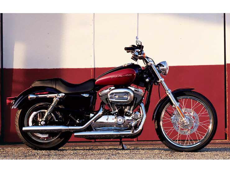 2005 Harley-Davidson Sportster® XL 1200 Custom 2