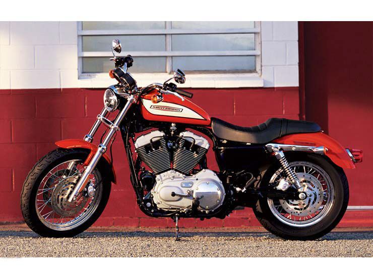2005 Harley-Davidson Sportster® XL 1200 Roadster 2
