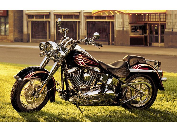Used 2006 Harley-Davidson Softail® Deluxe Motorcycle - Specs