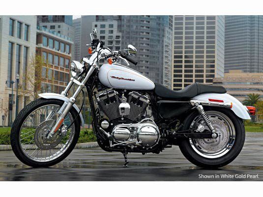 2007 Harley-Davidson Sportster® 1200 Custom 2
