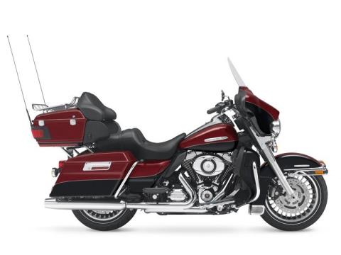 2010 Harley-Davidson Electra Glide® Ultra Limited in San Antonio, Texas - Photo 20