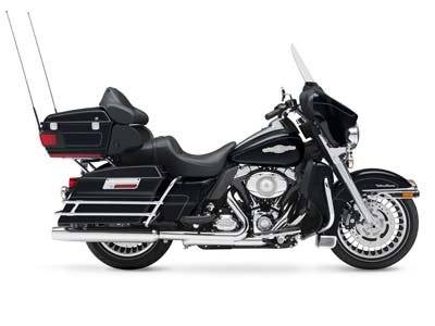 2010 Harley-Davidson Ultra Classic® Electra Glide® Peace Officer Special Edition in Lafayette, Indiana - Photo 9