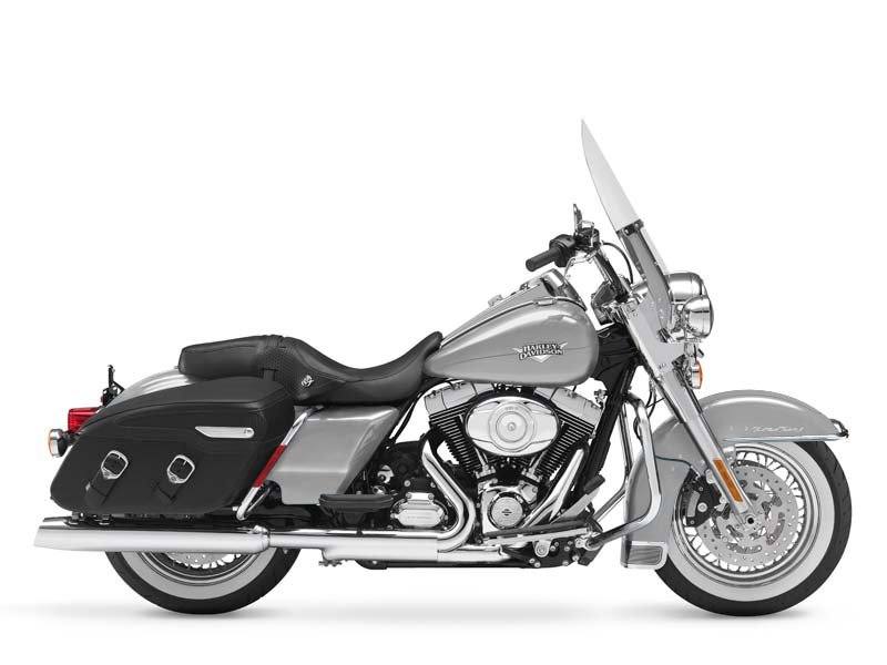 2011 Harley-Davidson Road King® Classic in Scott, Louisiana