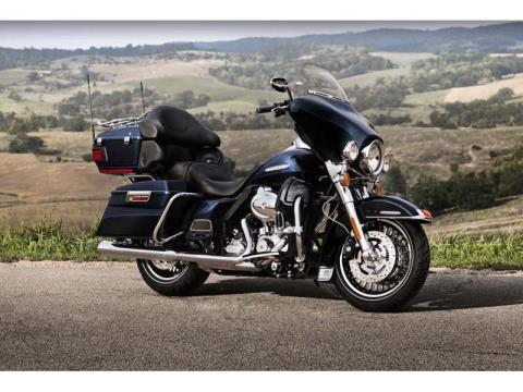 2012 Harley-Davidson Electra Glide® Ultra Limited in Dubuque, Iowa - Photo 9