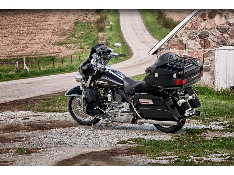 2012 Harley-Davidson Electra Glide® Ultra Limited in Dubuque, Iowa - Photo 8