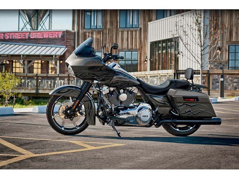 2012 Harley-Davidson Road Glide® Custom in Scott, Louisiana - Photo 4