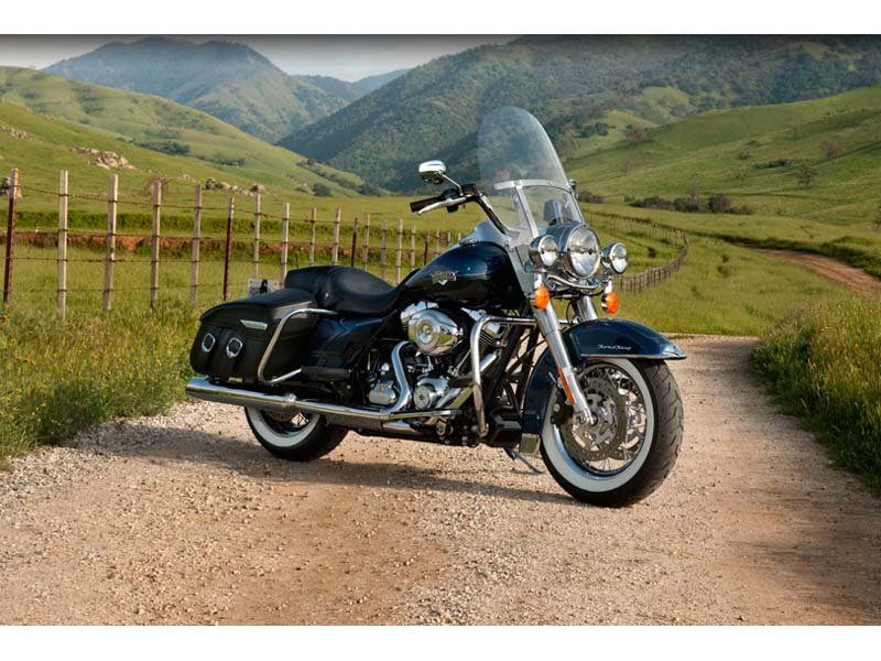 2012 Harley-Davidson Road King® Classic in Loveland, Colorado - Photo 2