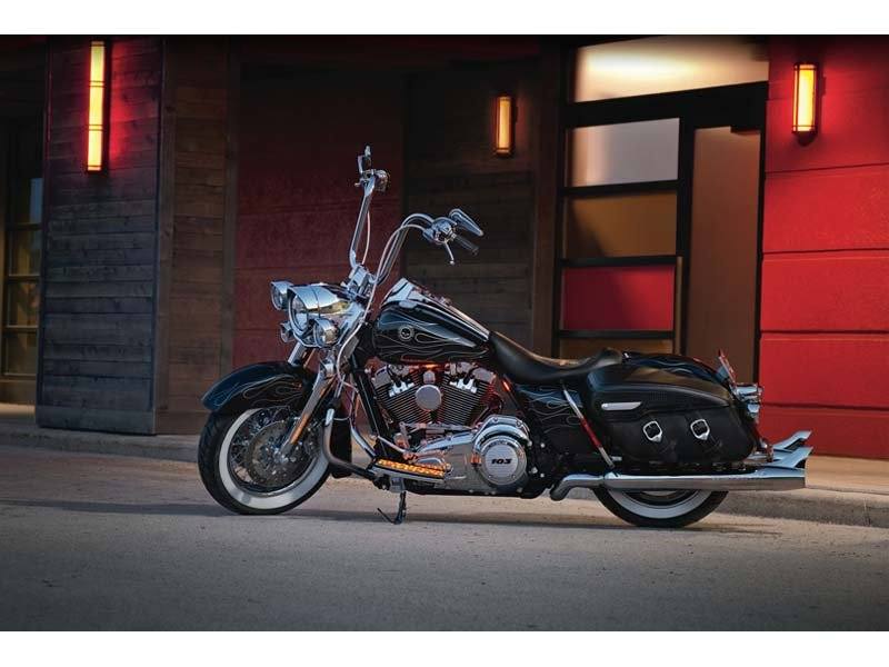 2012 Harley-Davidson Road King® Classic in Loveland, Colorado - Photo 3