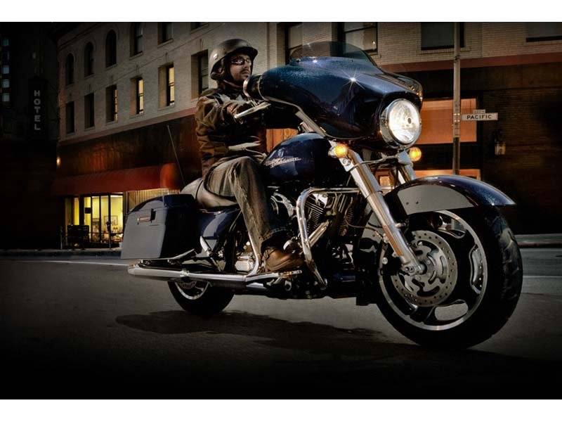 2012 Harley-Davidson Street Glide® 4