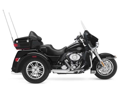 Used 2012 Harley Davidson Tri Glide Ultra Classic Vivid Black Trikes in Scott LA 853708