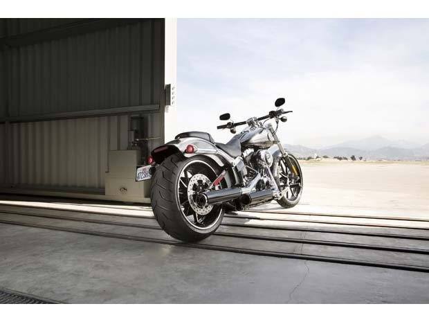 2014 Harley-Davidson Breakout® in Slidell, Louisiana - Photo 18