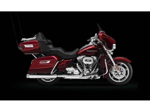 2014 Harley-Davidson CVO™ Limited in Washington, Utah - Photo 9