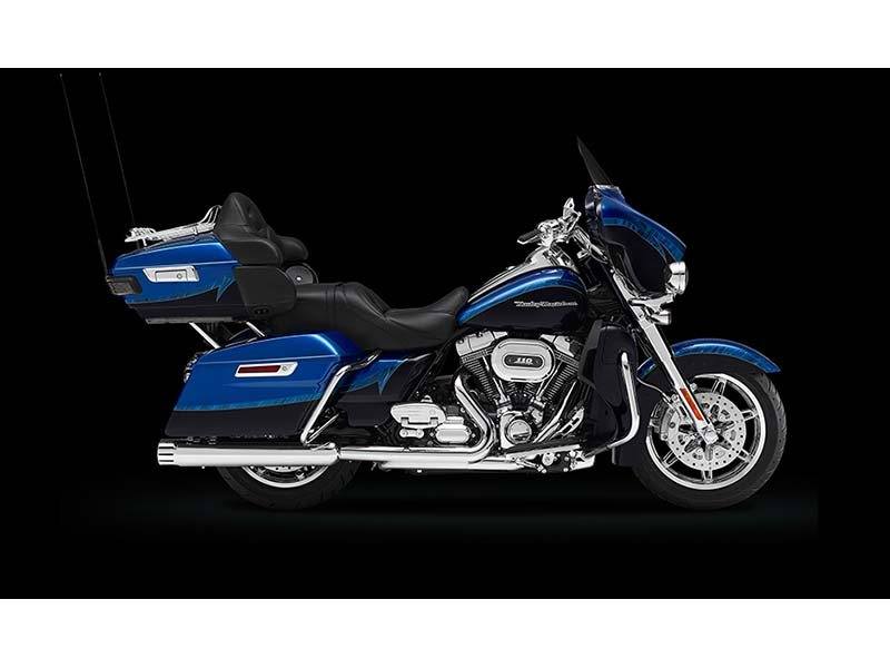 2014 Harley-Davidson CVO™ Limited in Washington, Utah - Photo 10