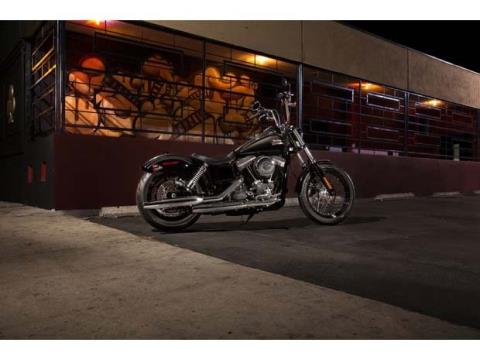 2014 Harley-Davidson Dyna® Street Bob® in Salem, Oregon - Photo 2
