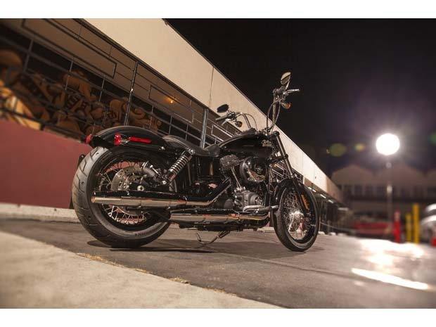 2014 Harley-Davidson Dyna® Street Bob® in Salem, Oregon - Photo 5