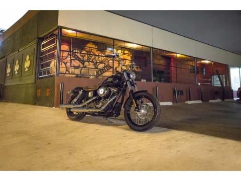 2014 Harley-Davidson Dyna® Street Bob® in Salem, Oregon - Photo 4