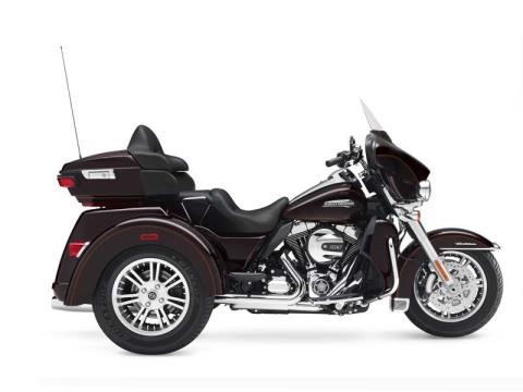 2014 Harley-Davidson Tri Glide® Ultra in Loveland, Colorado - Photo 1