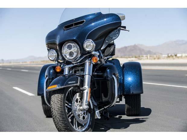 2014 Harley-Davidson Tri Glide® Ultra in Burlington, North Carolina - Photo 8