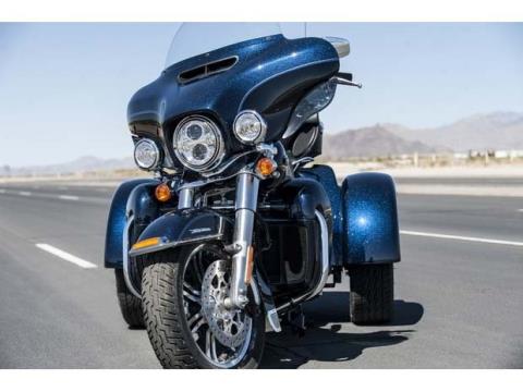 2014 Harley-Davidson Tri Glide® Ultra in Burlington, North Carolina - Photo 8