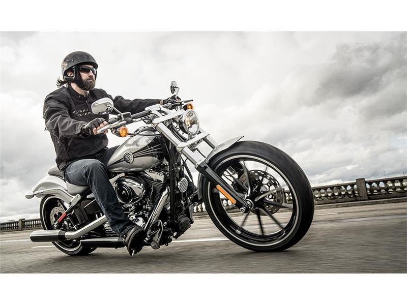 2015 Harley-Davidson Breakout® 8