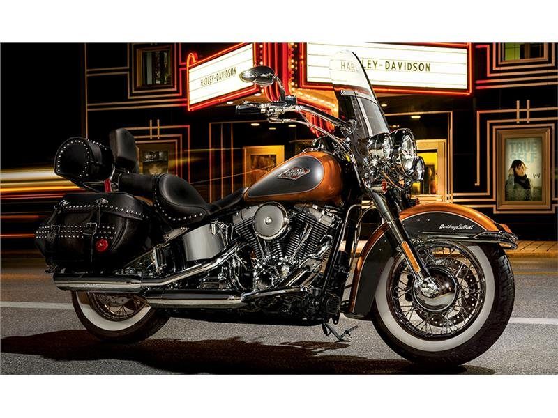 2015 Harley-Davidson Heritage Softail® Classic 3