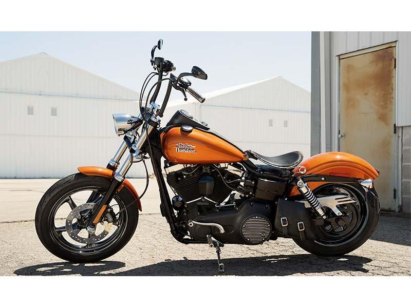 2015 Harley-Davidson Street Bob® 3