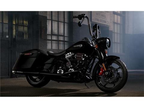 Exterior - Photo 9