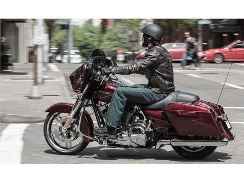 2015 Harley-Davidson Street Glide® in Slidell, Louisiana - Photo 7