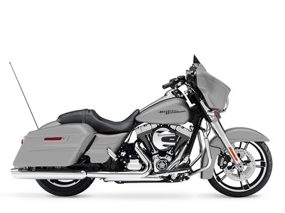 2015 Harley-Davidson Street Glide® Special 2