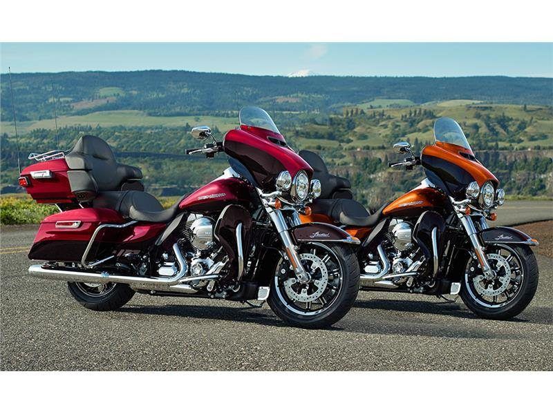 2015 Harley-Davidson Ultra Limited Low in Greenville, South Carolina - Photo 2