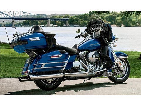 2015 Harley-Davidson Ultra Limited Low in Greenville, South Carolina - Photo 3