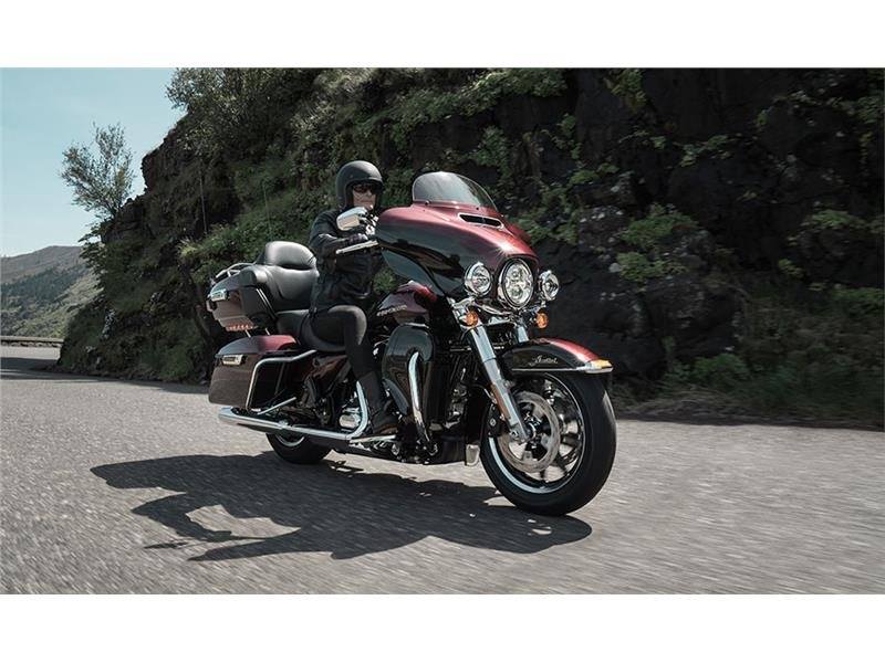 2015 Harley-Davidson Ultra Limited Low in Greenville, South Carolina - Photo 5