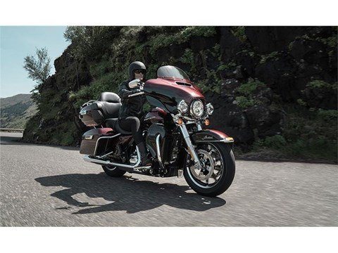 2015 Harley-Davidson Ultra Limited Low in Greenville, South Carolina - Photo 5