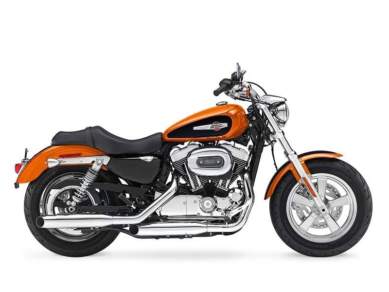2016 Harley-Davidson 1200 Custom in Burlington, North Carolina - Photo 1