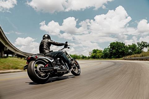 2016 Harley-Davidson Breakout® in Loveland, Colorado - Photo 5