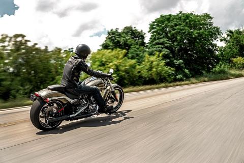 2016 Harley-Davidson Breakout® in Houston, Texas - Photo 9