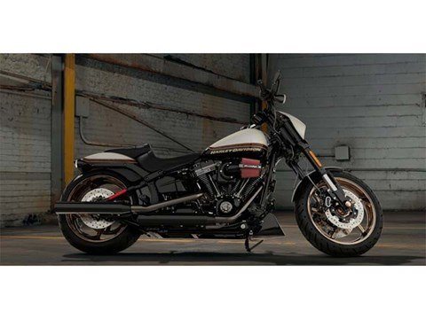 2016 Harley-Davidson CVO™ Pro Street Breakout® in Omaha, Nebraska - Photo 1