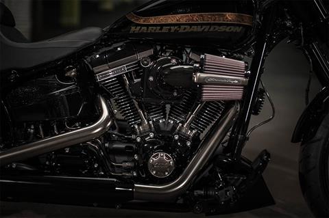 2016 Harley-Davidson CVO™ Pro Street Breakout® in Omaha, Nebraska - Photo 7