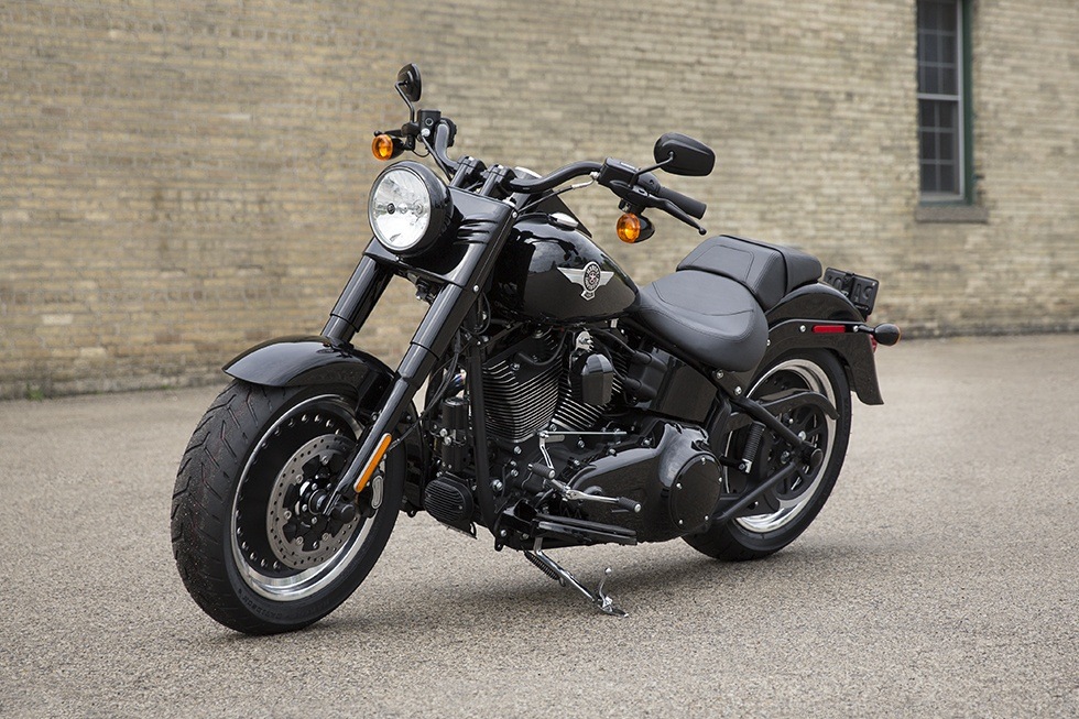 ⭐︎HARLEY-DAVIDSON 100⭐︎ HARLEY DAVIDSON V ROD 100TH ANNIVERSARY 4K - YouTube