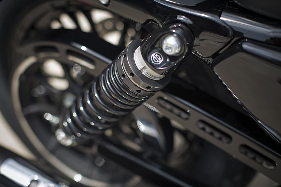 2016 Harley-Davidson Forty-Eight® in Burlington, North Carolina - Photo 2