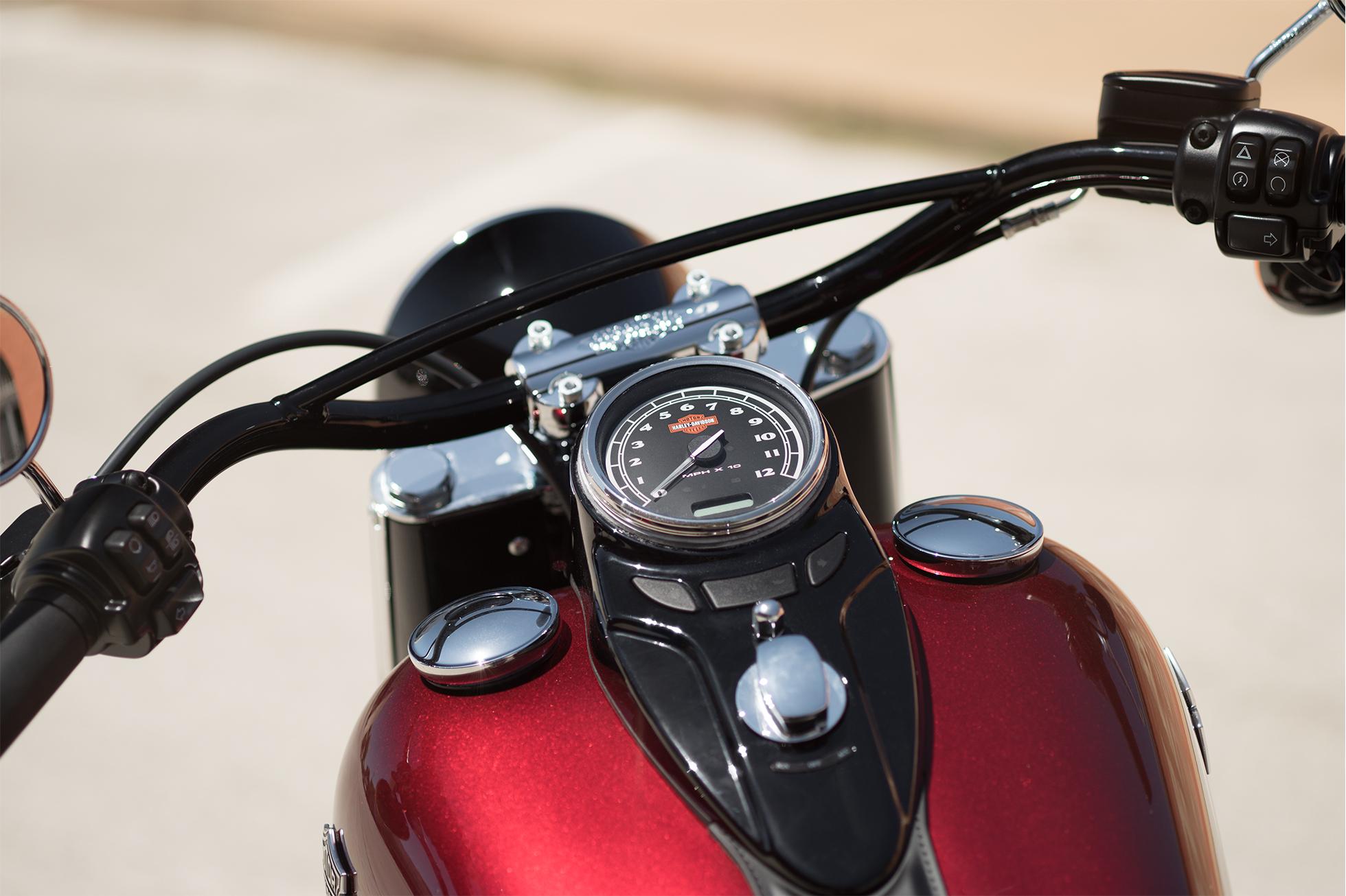 2016 Harley-Davidson Softail Slim® in Greenville, South Carolina - Photo 4