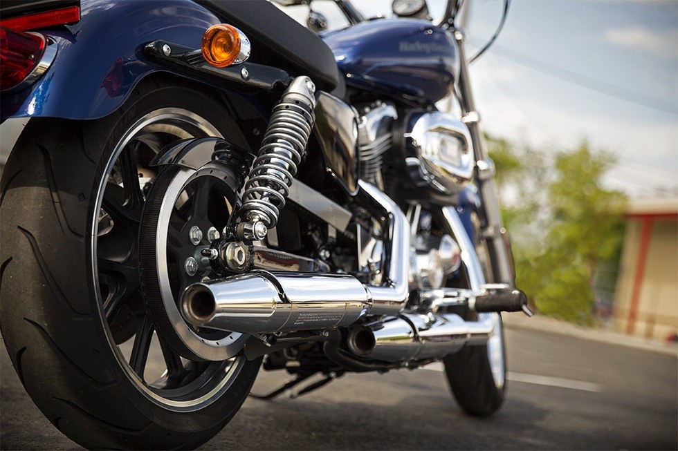 2016 Harley-Davidson SuperLow® in San Antonio, Texas - Photo 3