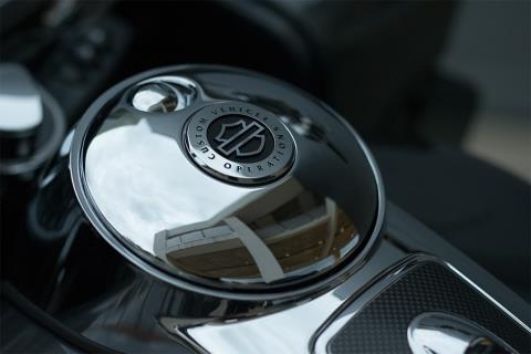 2016 Harley-Davidson CVO™ Road Glide™ Ultra in Omaha, Nebraska - Photo 5