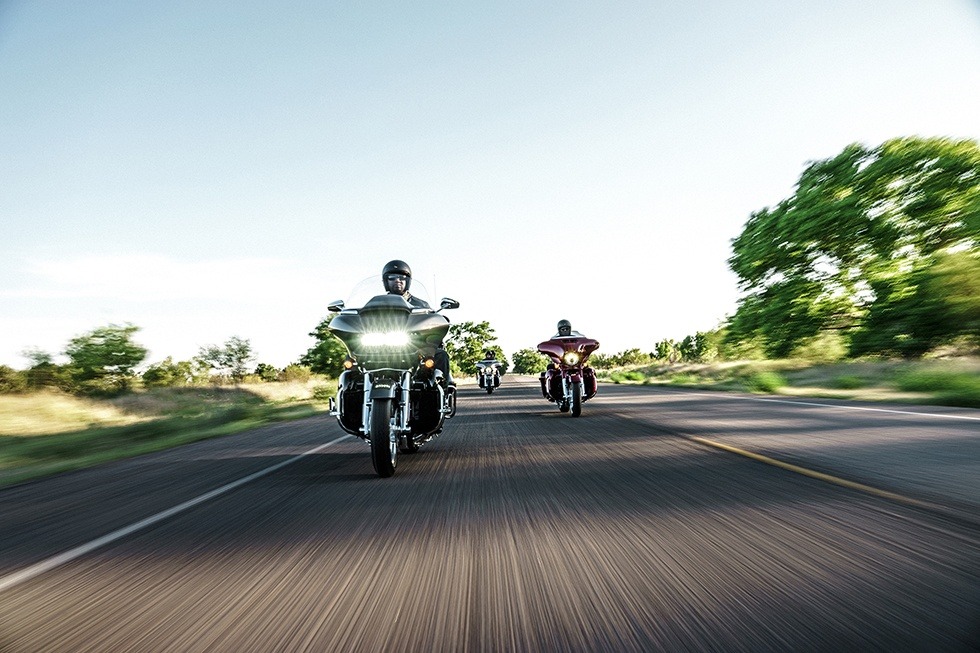 2016 Harley-Davidson CVO™ Street Glide® in Scott, Louisiana - Photo 7