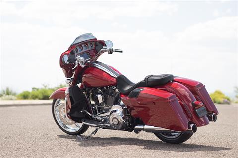 2016 Harley-Davidson CVO™ Street Glide® in Scott, Louisiana - Photo 2